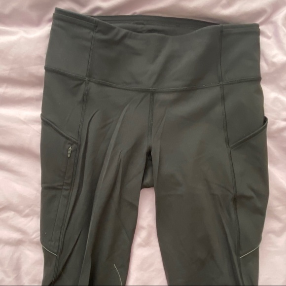 Lululemon legging | High-Impact | Running +Lifting - Picture 3 of 6